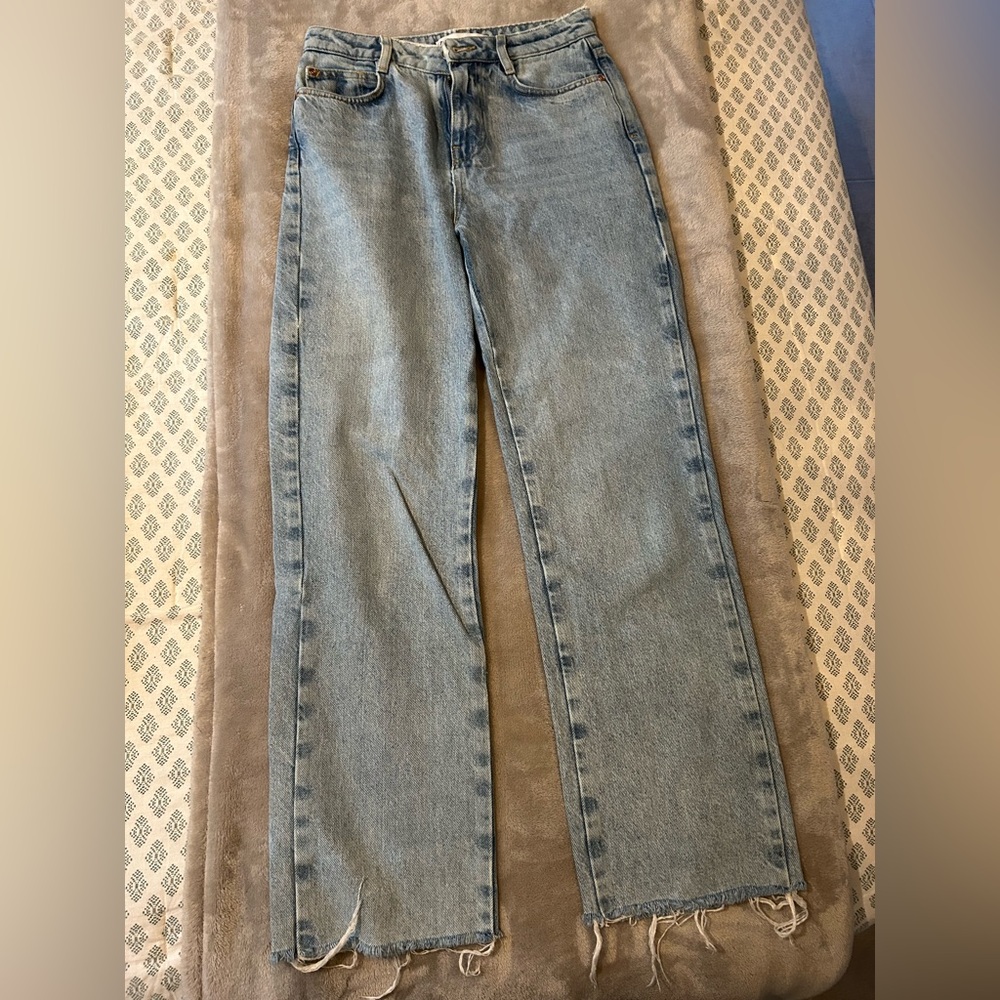 Zara straight leg Jean